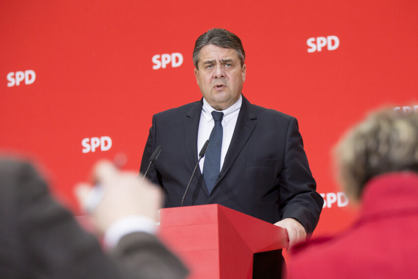 SPD: Siggi, König im Dschungelcamp?