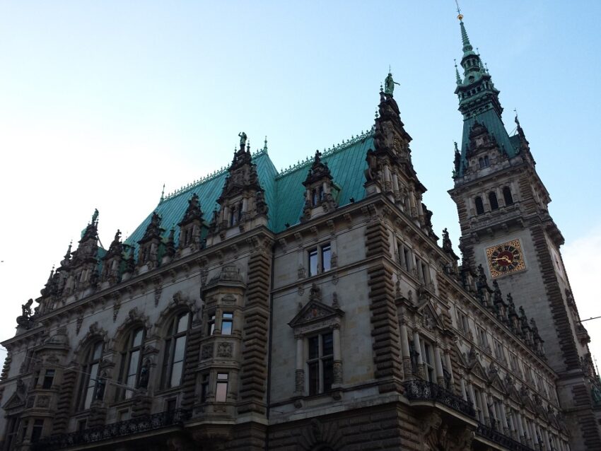 Hamburg – Beißreflexe und Pogromstimmung