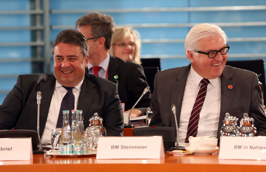 Auch die SPD will dem Bargeld an den Kragen