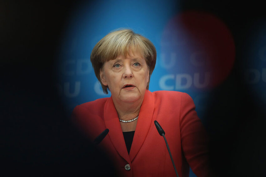 Merkels zerknirschter Starrsinn