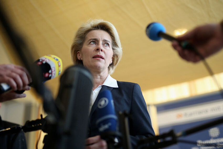 Von der Leyen gibt die Bilderstürmerin