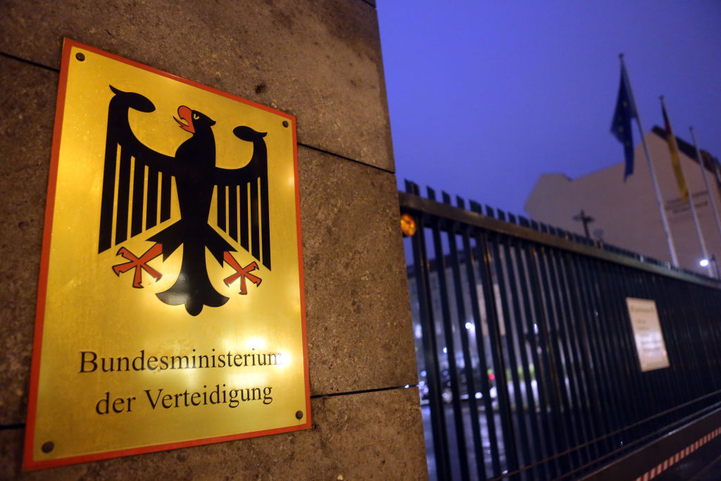 Die Ministerin muss sich bei der Bundeswehr entschuldigen!