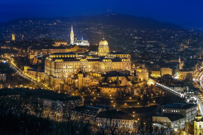 Central European University (CEU)