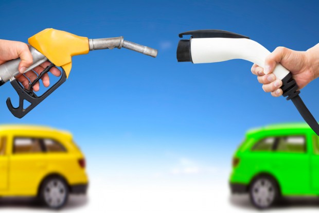 Gesucht: Der richtige Antrieb – Verbrenner oder Elektro?