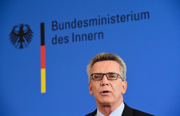 !! Vorsicht Satire !! AfD protestiert gegen Verbot rechtsterroristischer Website