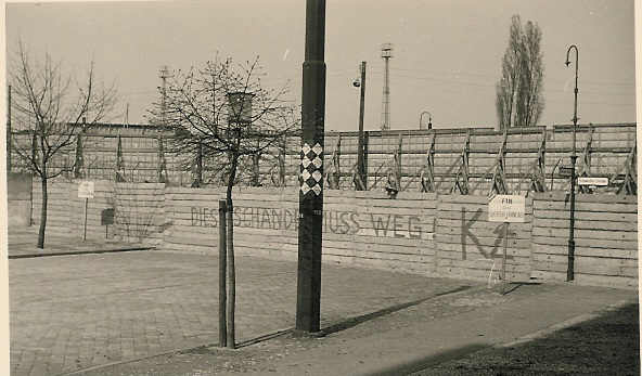 Der Antifaschistische Schutzwall 2.0