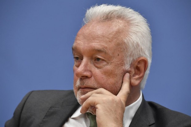 Kubicki stellt Hürden auf, die keine sind