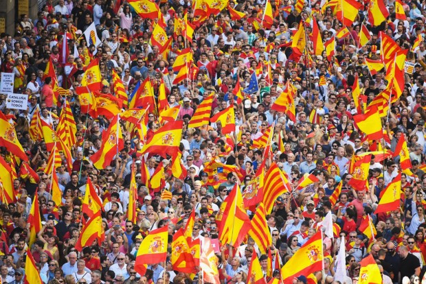 Was bedeutet das „Pseudo-Votum“ für Spanien – und was für Katalonien?