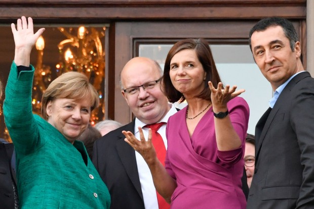 Frau Merkel läuft ihrer Identität davon, Jamaika soll folgen