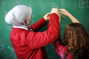 Islamisten wollen das Neutralitätsgesetz abschaffen