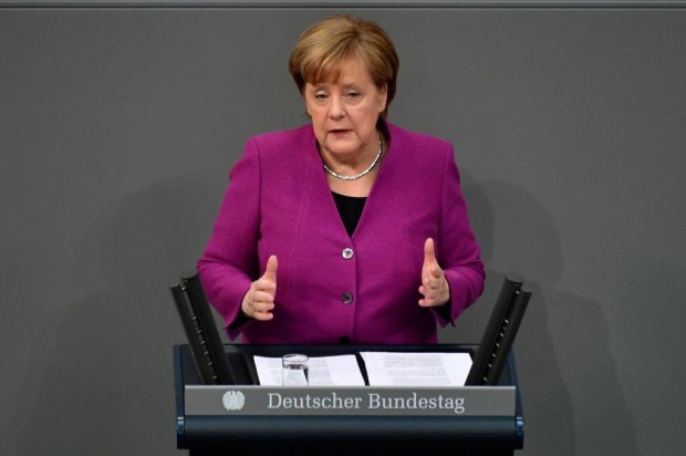 Flüchtlinge: Merkels Erpressungsversuch