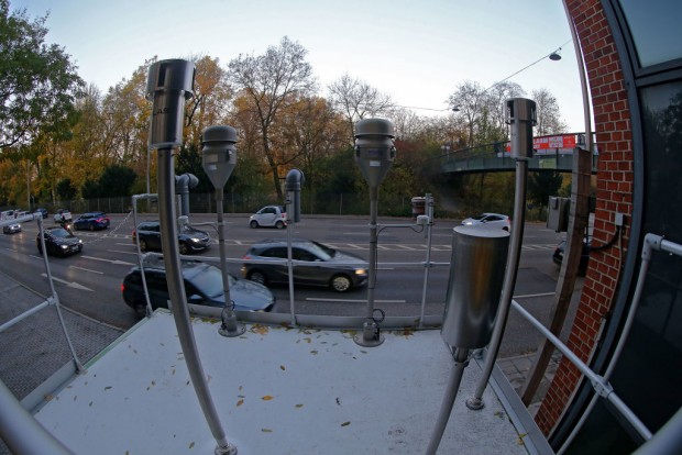 Neues Chaos bei Luftmessstellen