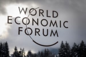 Was das Weltwirtschaftsforum mit dem UN-Migrationsabkommen zu tun hat
