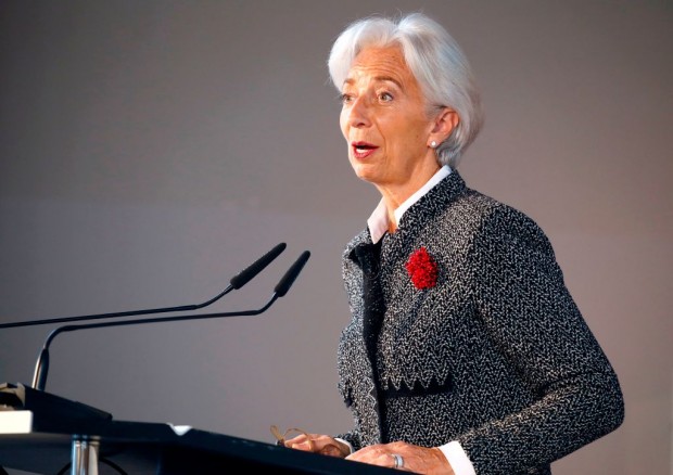 Christine Lagarde träumt von schönem Wetter