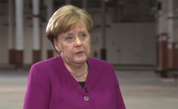 Merkel: „Solche Räume gibt es, und man muss etwas dagegen tun.“ Man?