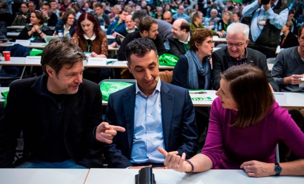 Die Grünen zum Sieg schreiben