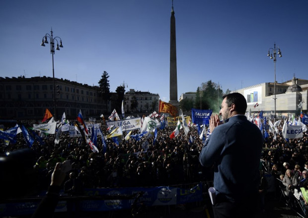 Italien: Nach einem halbem Jahr Regierung Salvini vor zehntausenden Anhängern in Rom