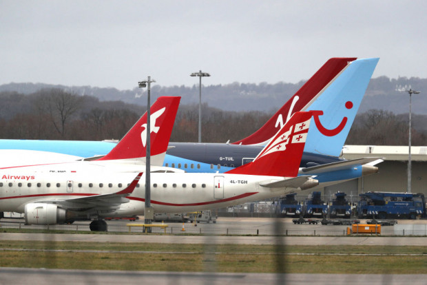 Flughafen Gatwick von Drohnen bedroht: 140.000 Passagiere saßen fest