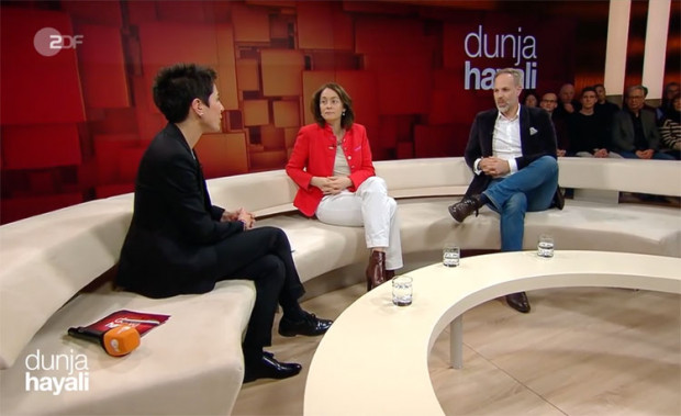 Bei Dunja Hayali: Das Attentat von Straßburg auf dem schmalen Sofa verhandelt