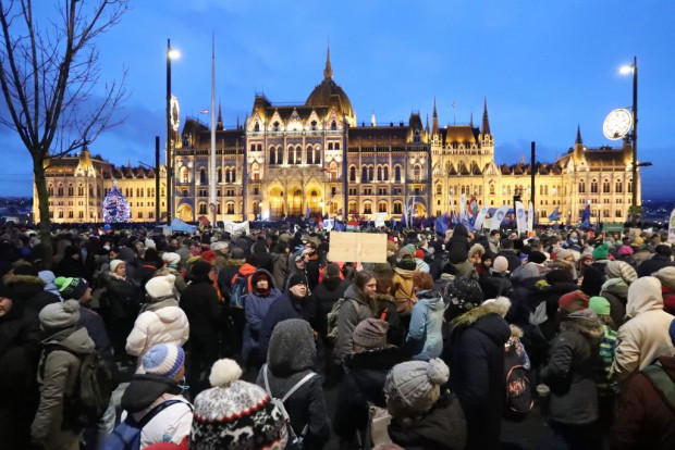 Für viel Staat sind Orbán und Gegner