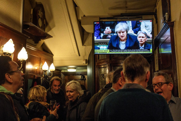 Mays Deal: Eine historische Niederlage