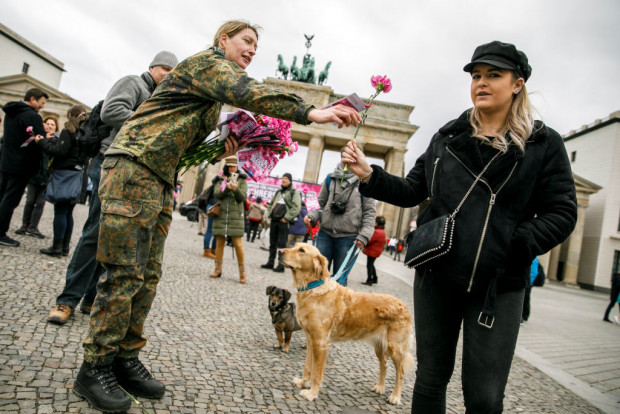 Berlin liegt jetzt zwischen Kirgistan und Uganda