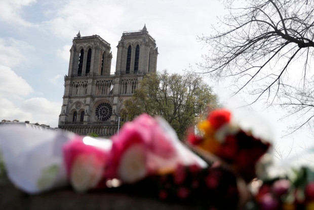 Reiche spenden für Notre-Dame – Häme im Netz