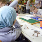 Eltern wollen für Kinder das Recht, in der Schule türkisch zu sprechen