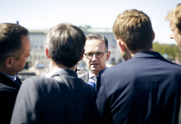 Wehe, man macht einen Witz über die „maasive Blase“ 