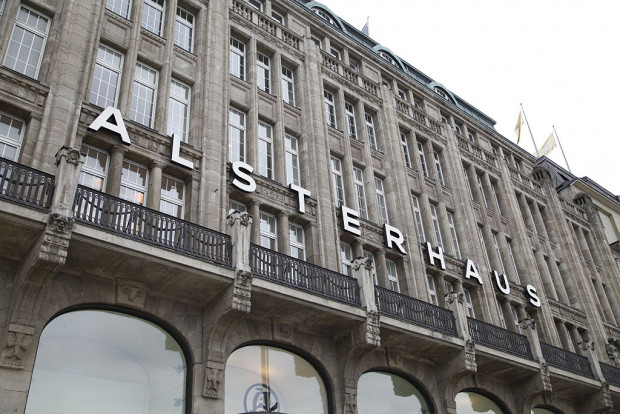 Alsterhaus: Falscher Scheich narrt deutsche Angestellte