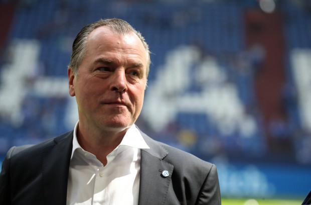 Ist Schalke-Chef Tönnies ein Rassist?