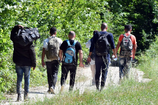 Mehr als die Hälfte kommt ohne Ausweispapiere