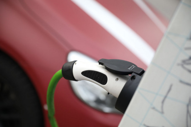 Drei Elektroauto-Studien, deren Ergebnisse nicht zusammen passen