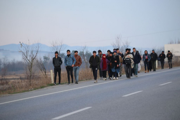 Türkei öffnet offenbar Grenzen für Flüchtlinge und Migranten