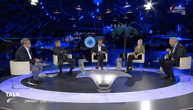 Roland Tichy bei Talk in Hangar-7: Die bessere Talkshow kommt aus Österreich