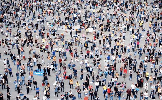 Auf der Straße geht der Protest samstags weiter
