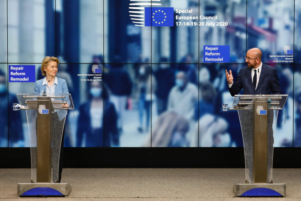 Auch beim Geld drucken und verteilen kennt die EU keine Grenzen