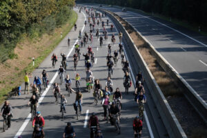 Autobahnausbau: Die Grünen demonstrieren gegen ihr eigenes Vorhaben