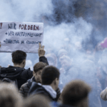 Die dünne rote Linie