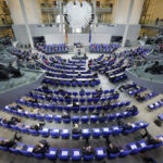 Bundestags-Debatte: Nur nicht auf Kritik eingehen