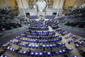 Bundestags-Debatte: Nur nicht auf Kritik eingehen