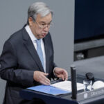 Genosse Antonio Guterres spricht – und der Bundestag lauscht andächtig