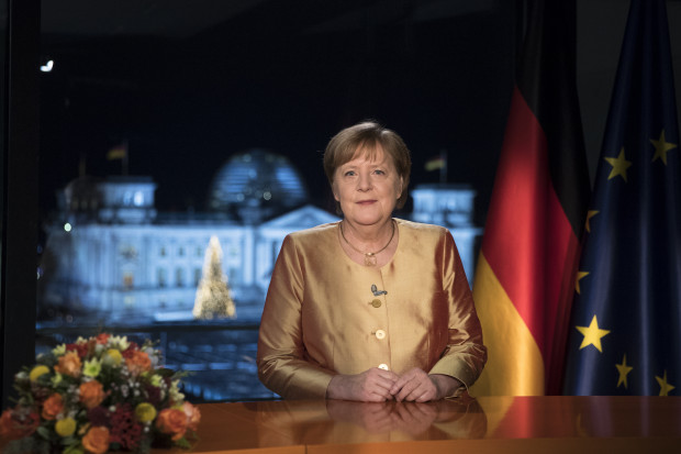 Zum Jahresende lobt Merkel Journalisten und züchtigt „Unverbesserliche“