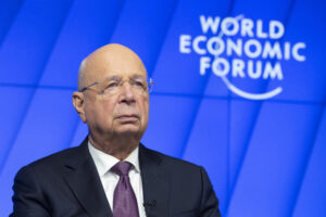 Klaus Schwab – verloren in Verschwörungstheorien