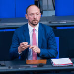 Der Ostbeauftragte der Bundesregierung beleidigt die Ostdeutschen