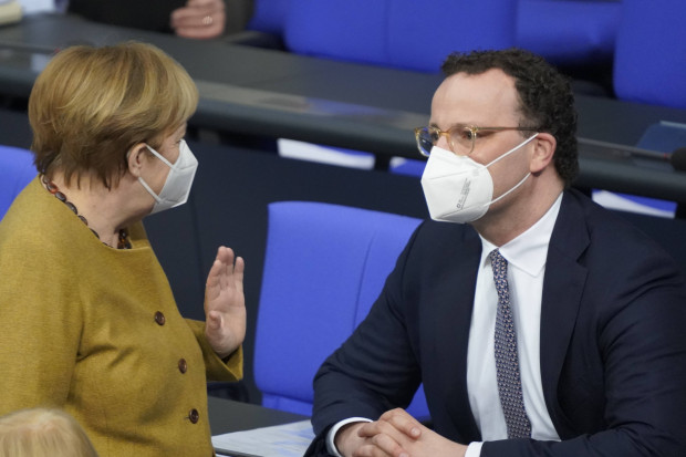 Unser Schiff schafft den Untergang auch ohne Eisberg 