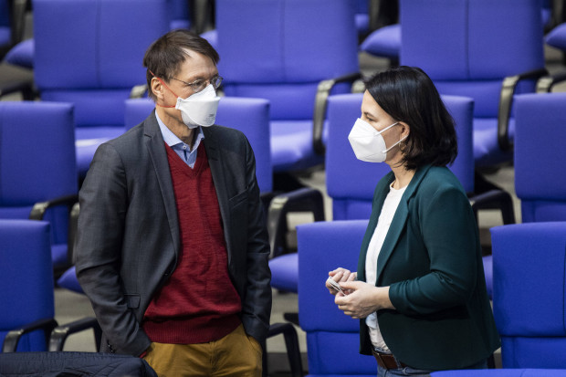 Wie verlottert ist die Politik? Der hart arbeitende Bürger staunt und ärgert sich