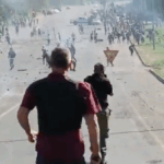 Südafrika: Massive Unruhen, Plünderungswellen und Brandstiftungen