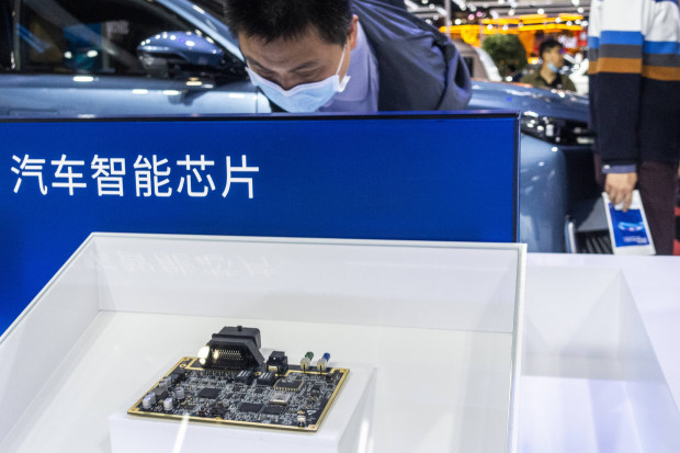Chip-Engpässe blockieren globalen Auto-Aufschwung