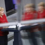 Merkel deutet Absprachen mit den Taliban, Pakistan und der Türkei an